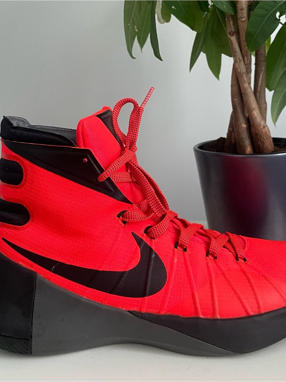 Men Size 9.5 Nike Hyperdunk 2015 Bright Crimson Black Red Basketball Shoes